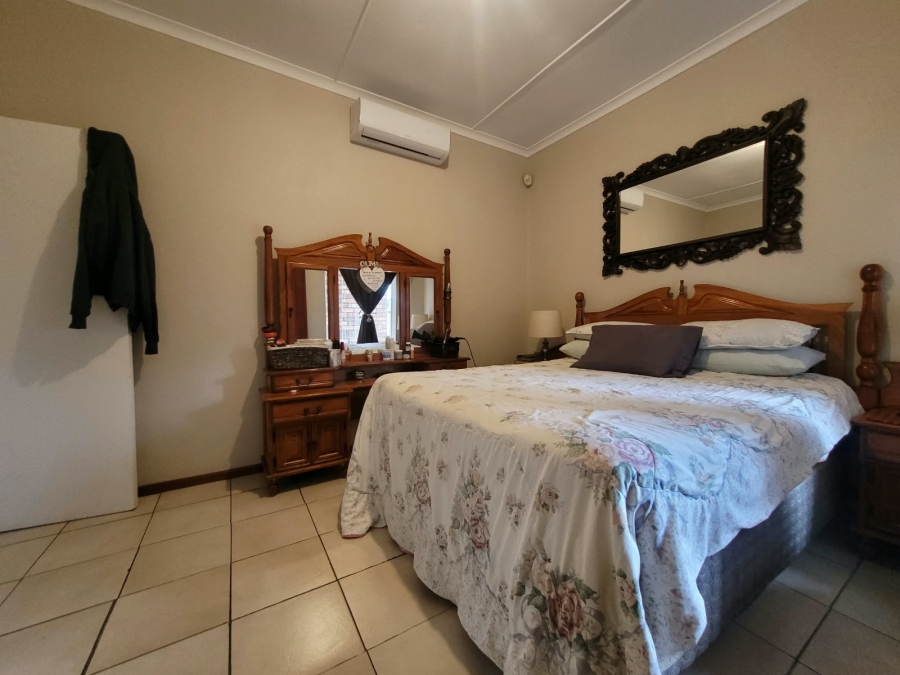 1 Bedroom Property for Sale in Aston Bay Eastern Cape